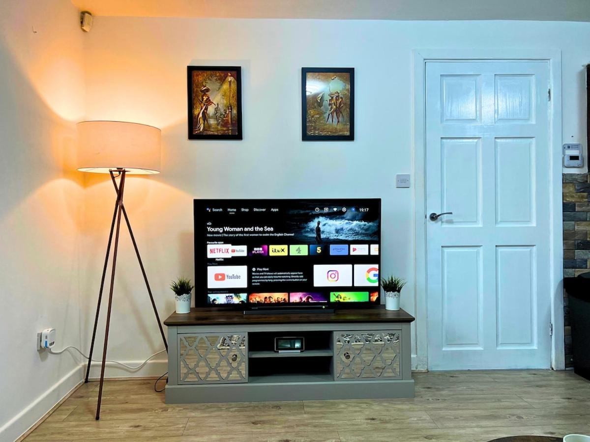 The Immaculate House Holiday home Birmingham